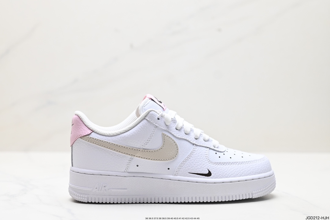 Nike Air Force 1 Shoes